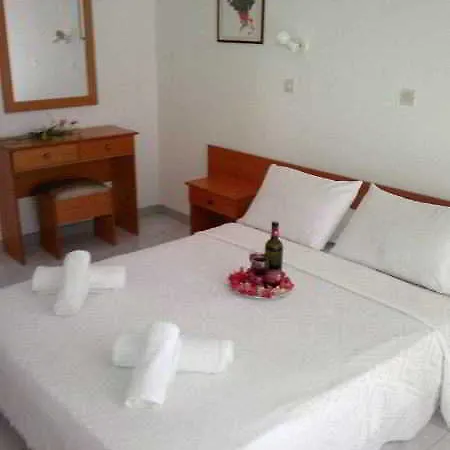 Pyrgos Hotel