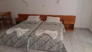 Pyrgos 2*