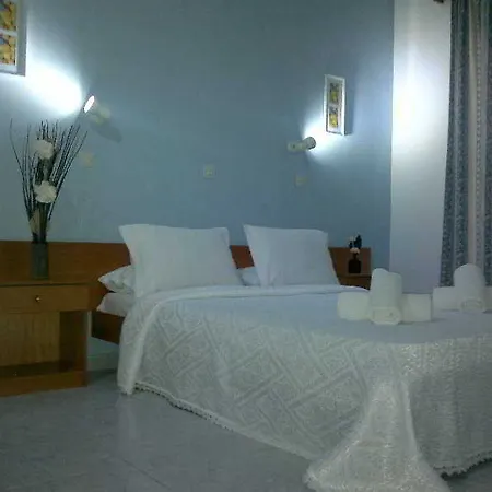Hotel Pyrgos